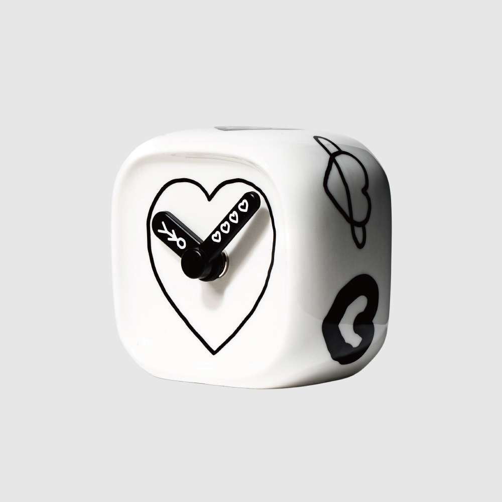 Bmix Studio INAP EDITION CUBE CLOCK 02のイメージ写真01