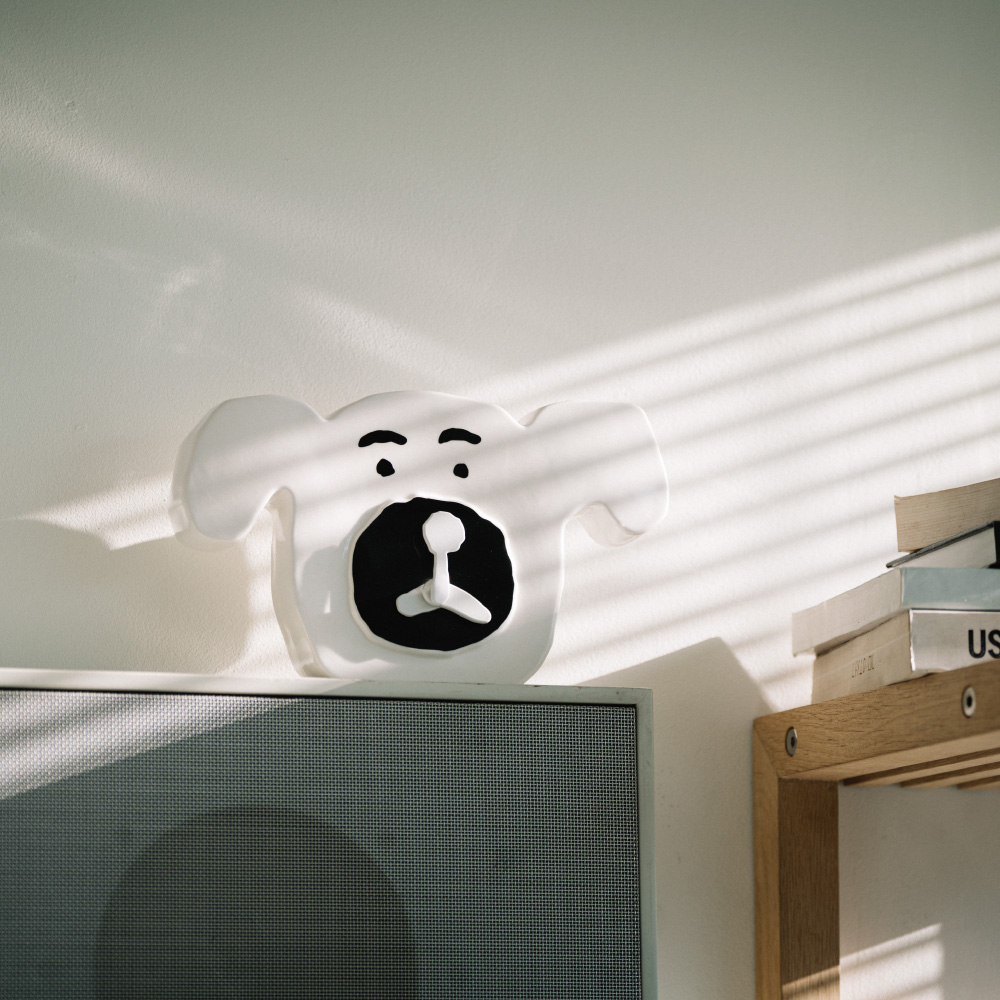 Bmix Studio INAP EDITION DOG CLOCKのイメージ写真04