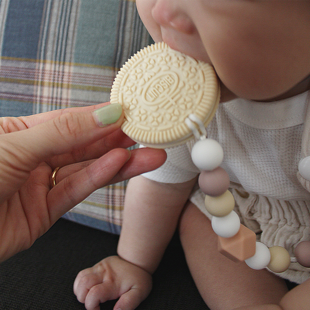 BISCUIT TEETHER（ビスケット ティーザー）