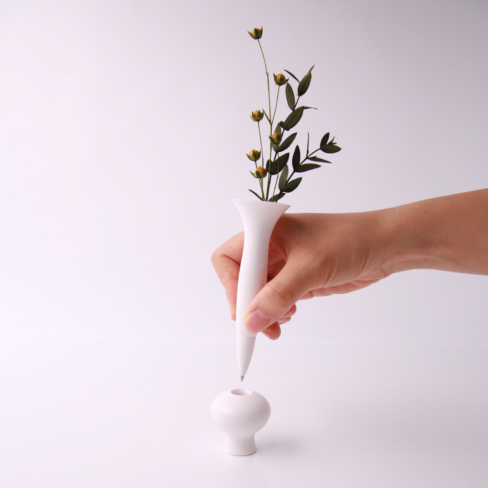 VASE Desk Pen