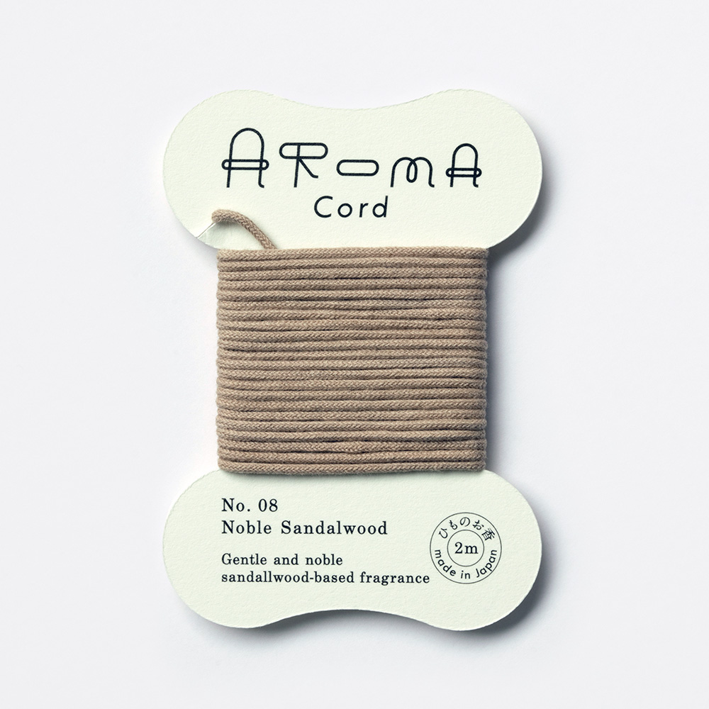 AROMA Cord (アロマコード） No.08 Noble Sandalwood（ノーブルサンダルウッド）のイメージ写真