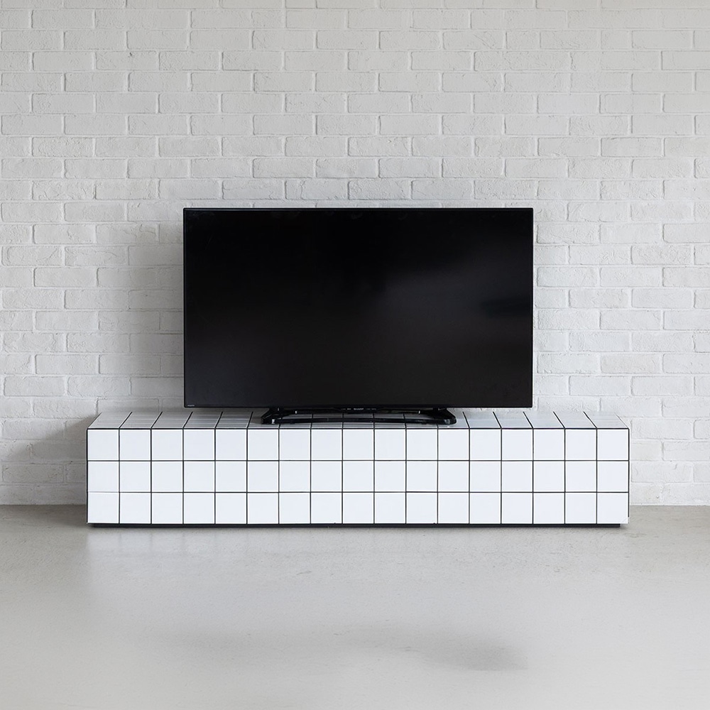 テラ ローボード