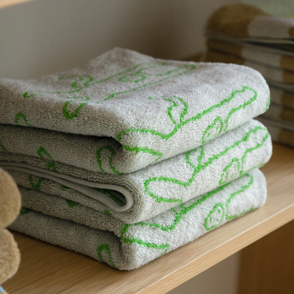 WARMGREY TAIL FACE TOWELのイメージ写真05