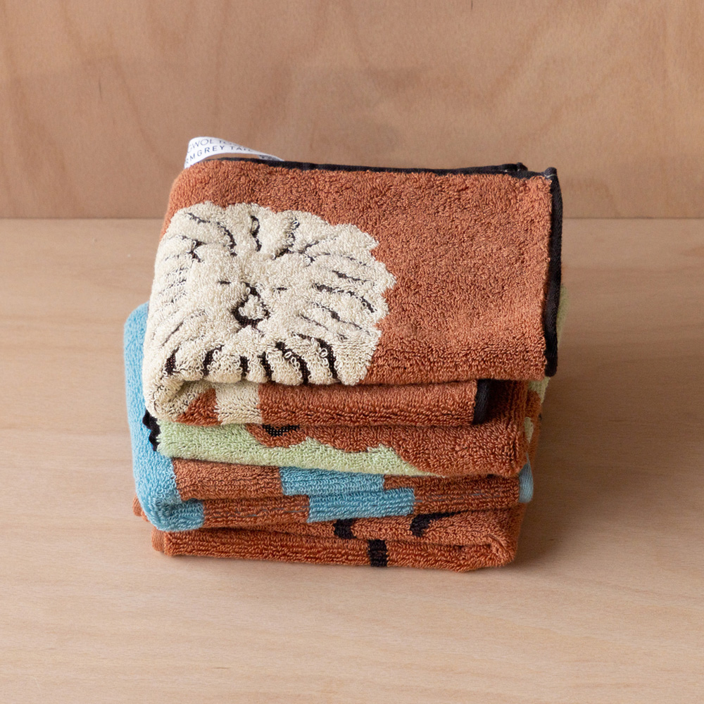 WARMGREY TAIL HAND TOWELのイメージ写真09