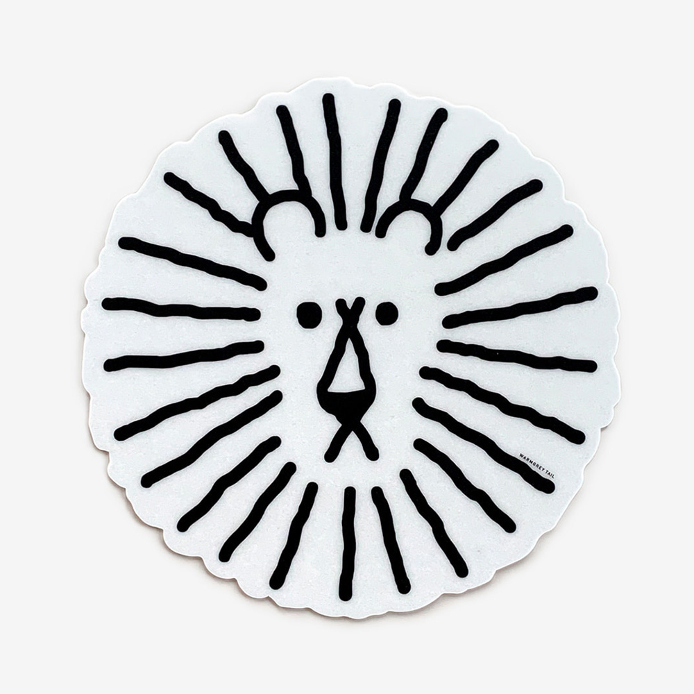 WARMGREY TAIL LION MOUSE PAD WHITEのイメージ写真