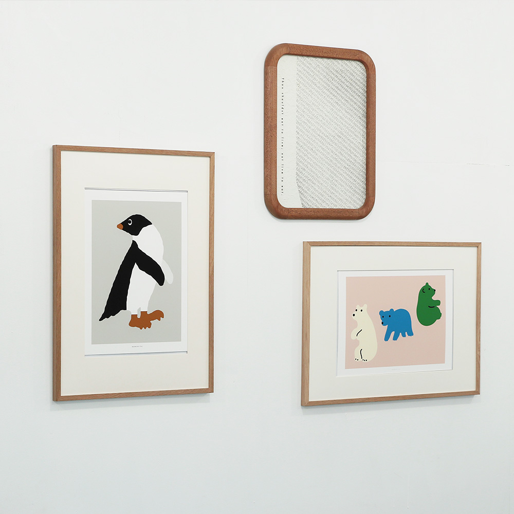 WARMGREY TAIL POSTERのイメージ写真04