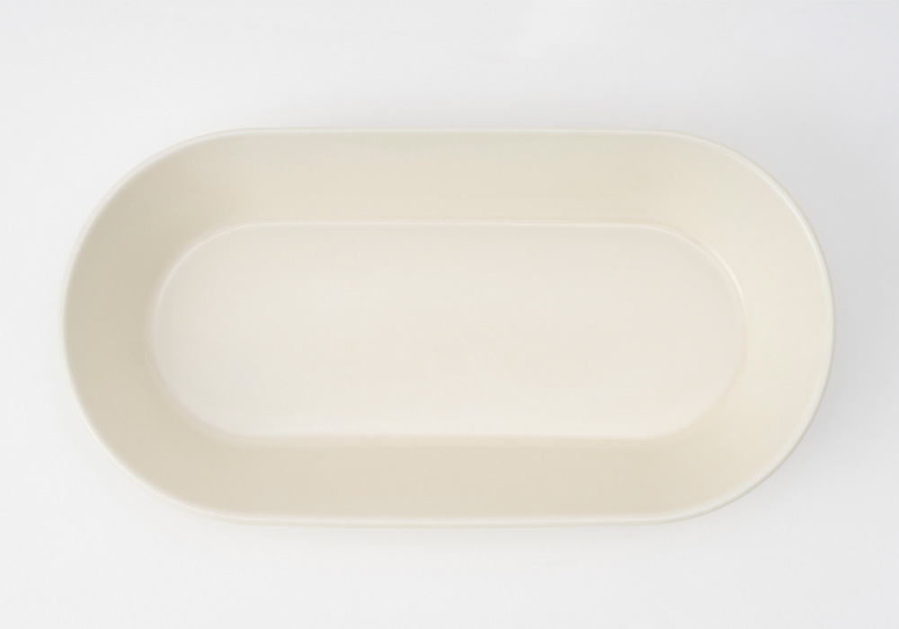 篠本 拓宏 がデザインした波佐見焼 zen to（ゼント）のカレー皿「oval curry bowl」のイメージ写真07