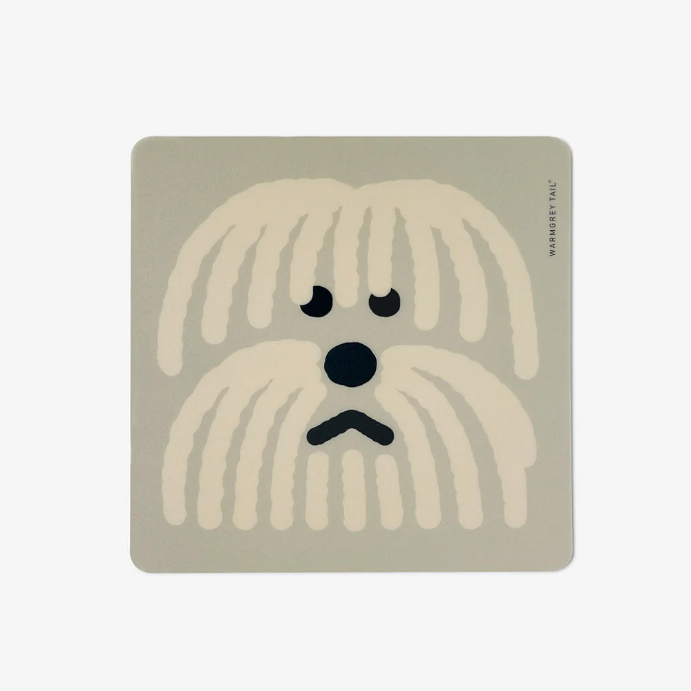 WARMGREY TAIL FLUFFY DOG MOUSE PAD BEIGEのイメージ写真