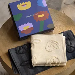 専用パッケージ入り WARMGREY TAIL の HAND CLOTH(ハンドクロス)