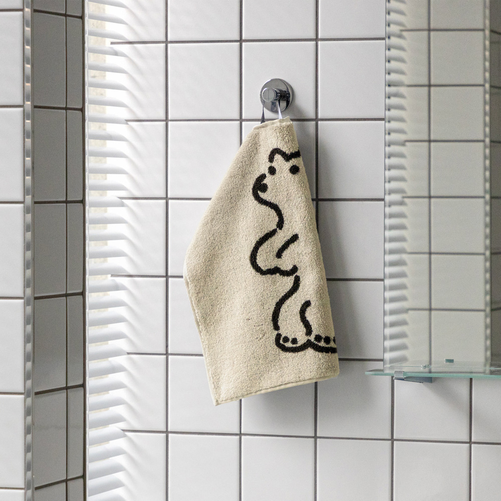 WARMGREY TAIL HAND TOWELのイメージ写真01