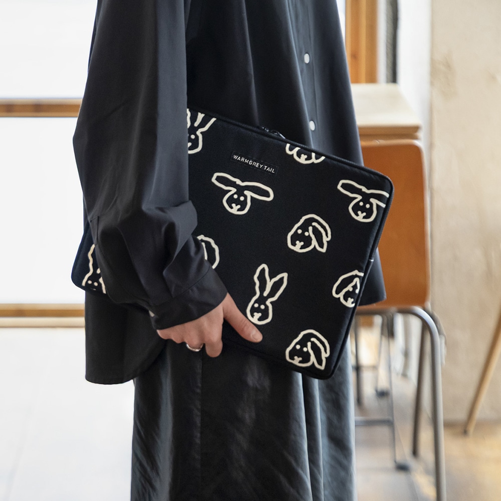 LAPTOP / TABLET NYLON POUCH（ラップトップ タブレット ナイロン ポーチ）のイメージ写真02