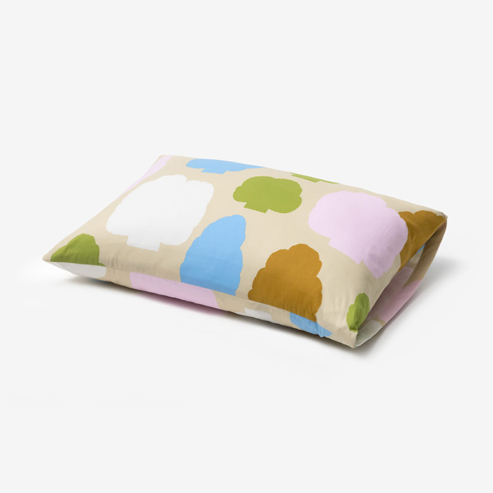 WARMGREY TAIL PILLOW CASE FOREST - FOUR SEASONSのイメージ写真